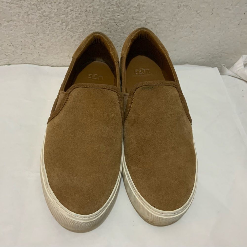 UGG Jass Slip On Shoes Brown Suede Leather Sneakers 1106545 Womens Size 7.5/38.5
